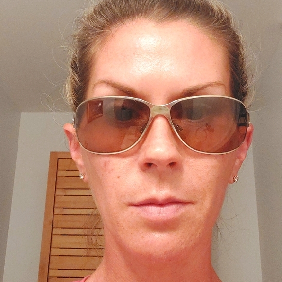 Chanel Sunglasses - Picture 5 of 7